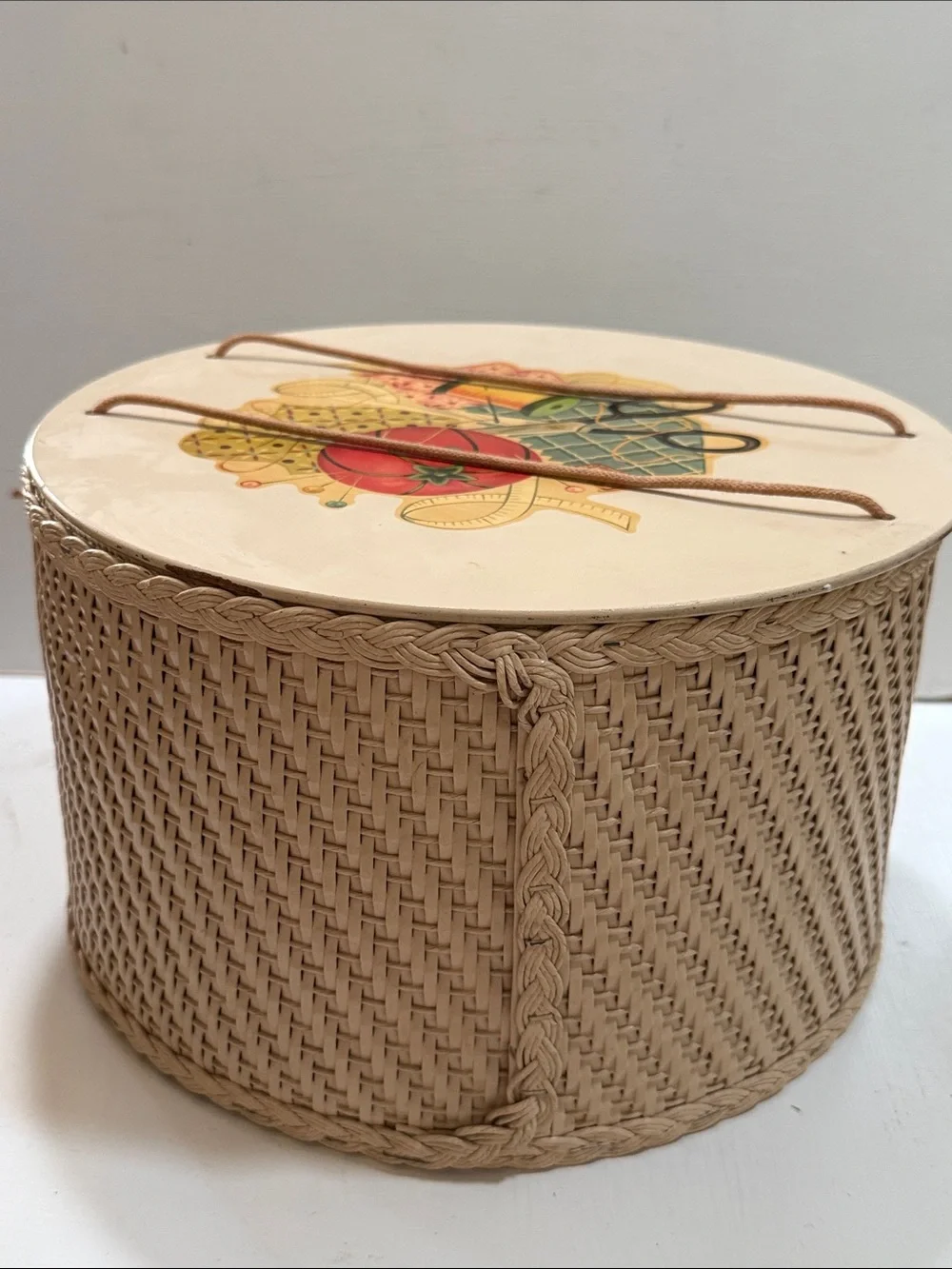 Vintage 1950’s Handcrafted Woven Sewing Basket with Cream Lid and Motif